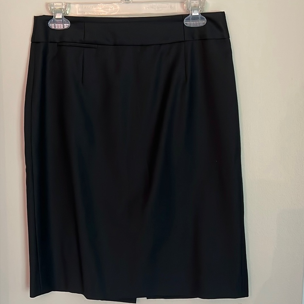 J crew women’s size 4 black pencil skirt